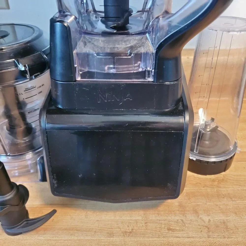 Ninja Intelli-Sense Touchscreen Blender System